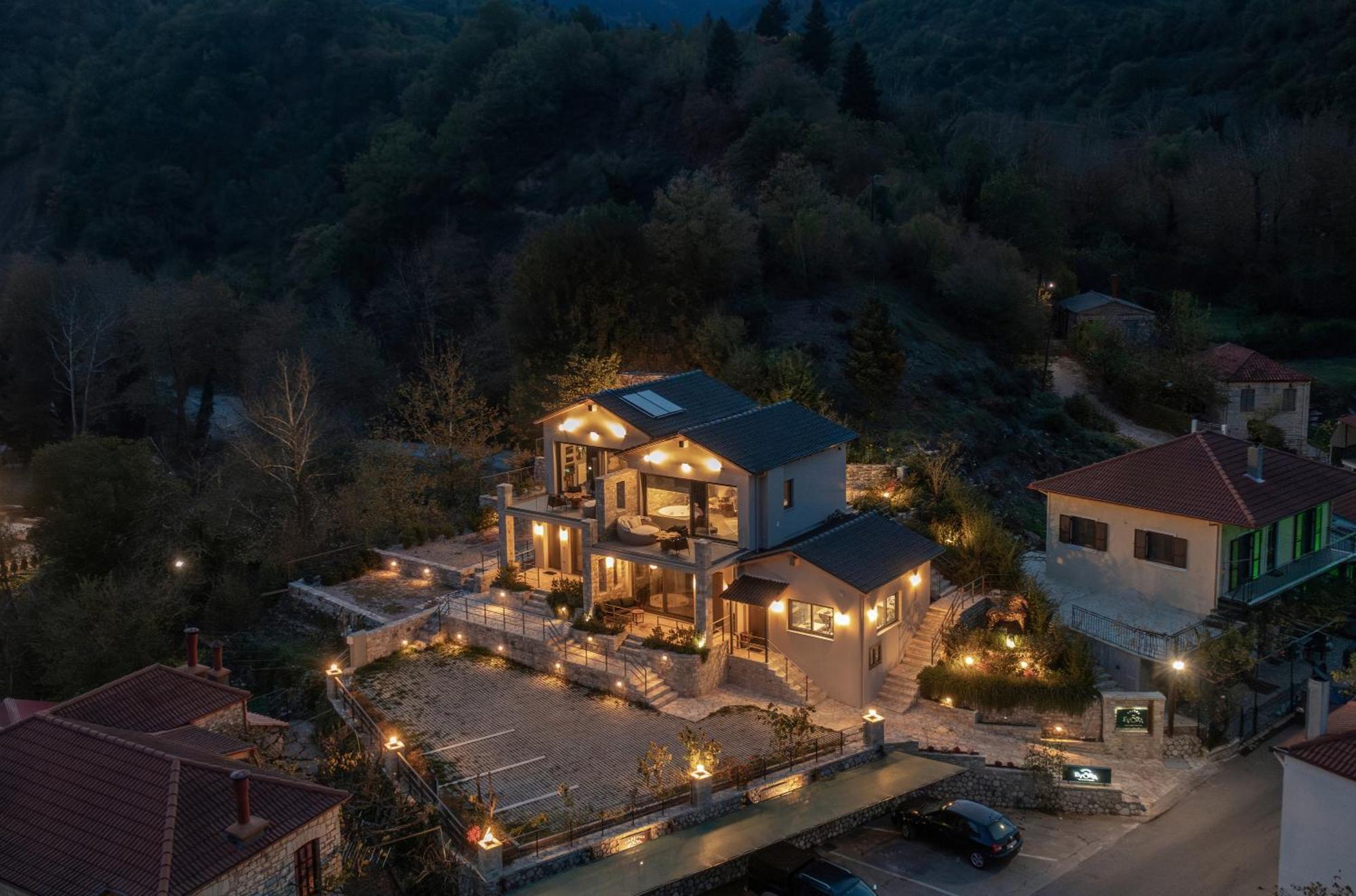 Evora Luxury Suites Mega Chorio Exteriör bild